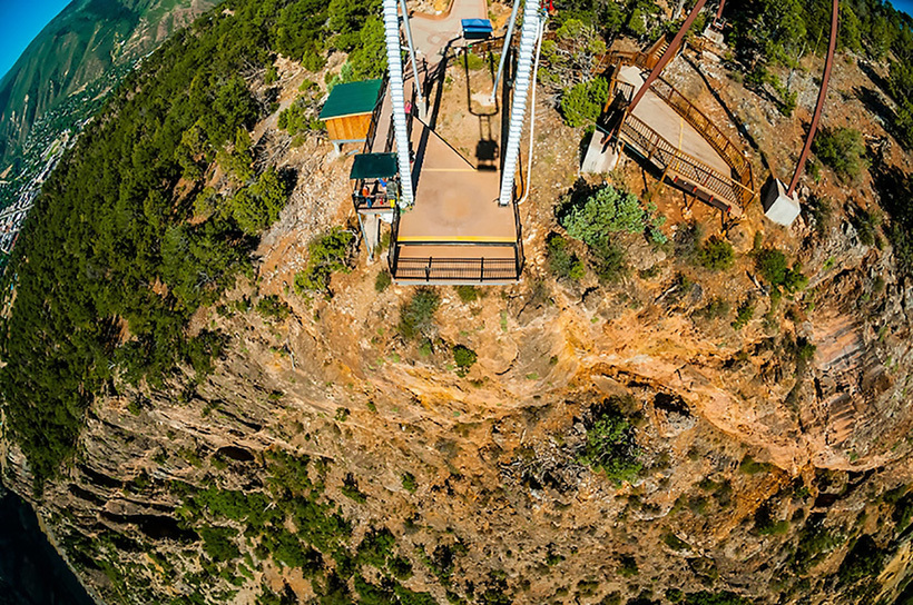Giant Canyon Swing 